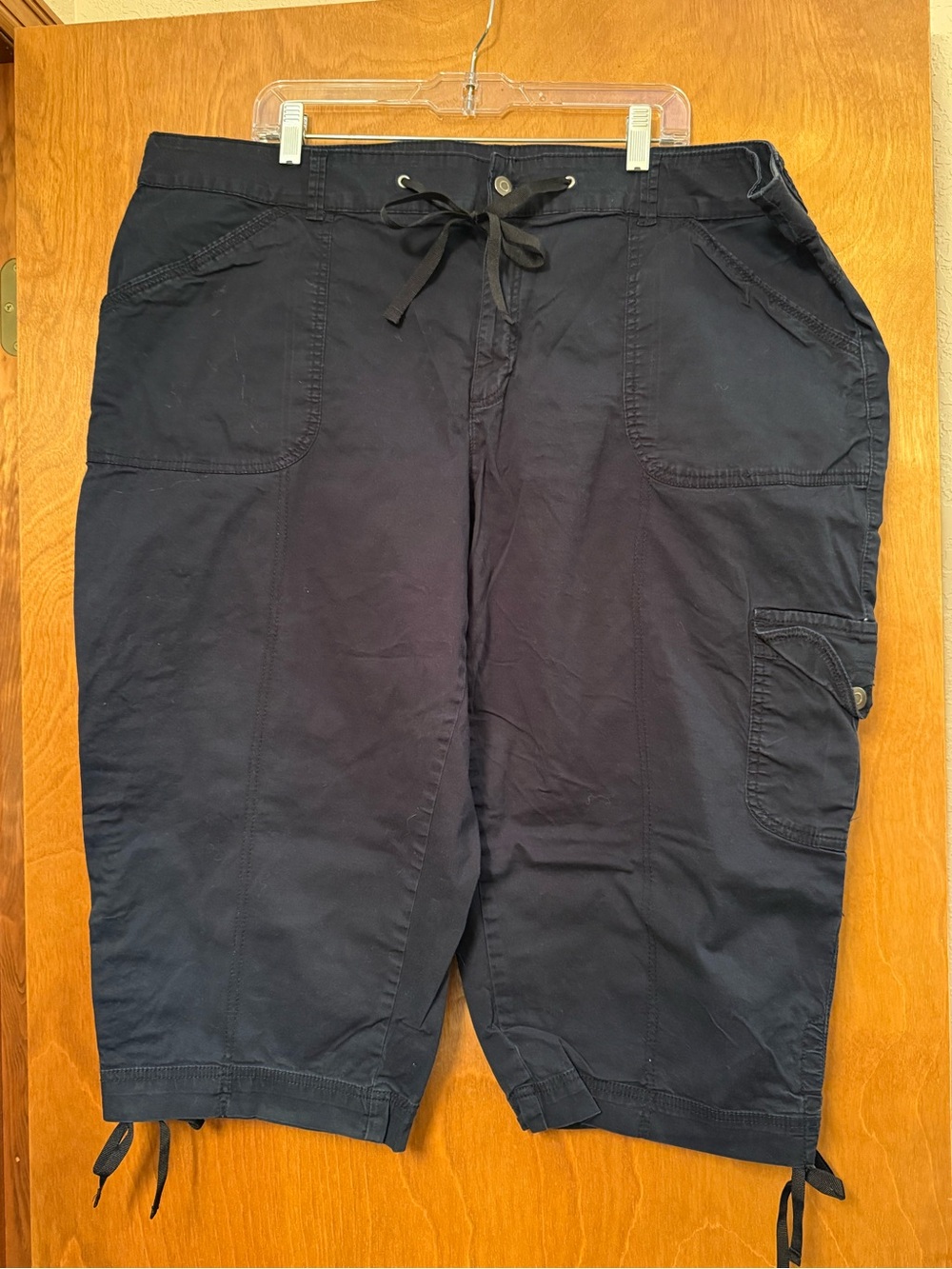 Faded Glory Navy Women's Shorts - 26W